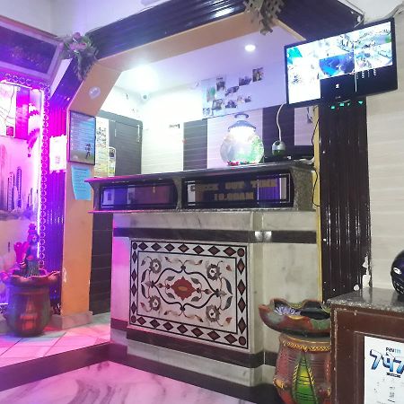 Hotel Aashiyana Agra  Ngoại thất bức ảnh