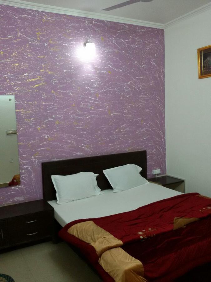 Hotel Aashiyana Agra  Ngoại thất bức ảnh